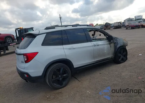 2021 Honda Passport Awd Elite z USA, uszkodzony, nr VIN 5FNYF8H09MB002163